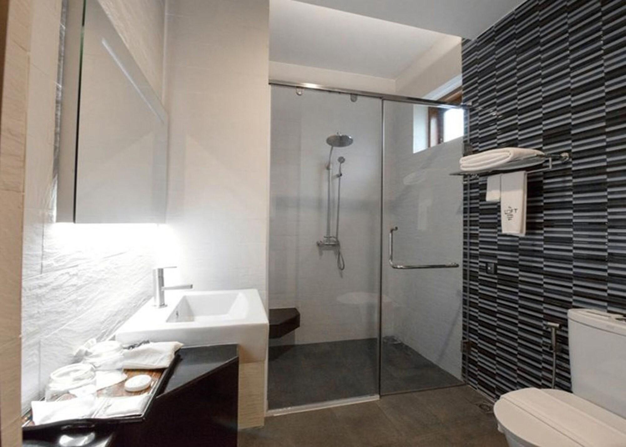 The Loft Hotel Downtown Янгон Екстер'єр фото