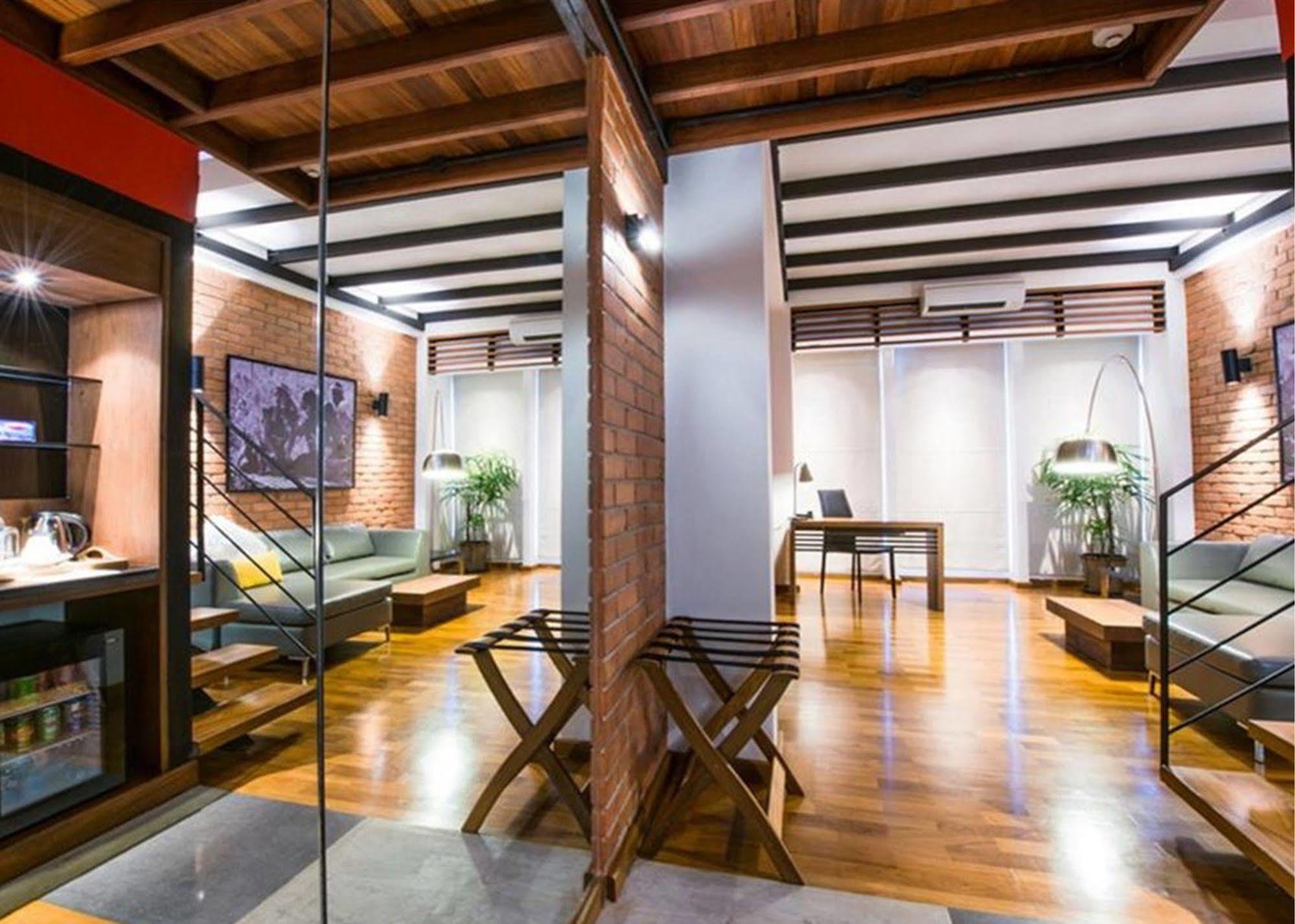 The Loft Hotel Downtown Янгон Екстер'єр фото
