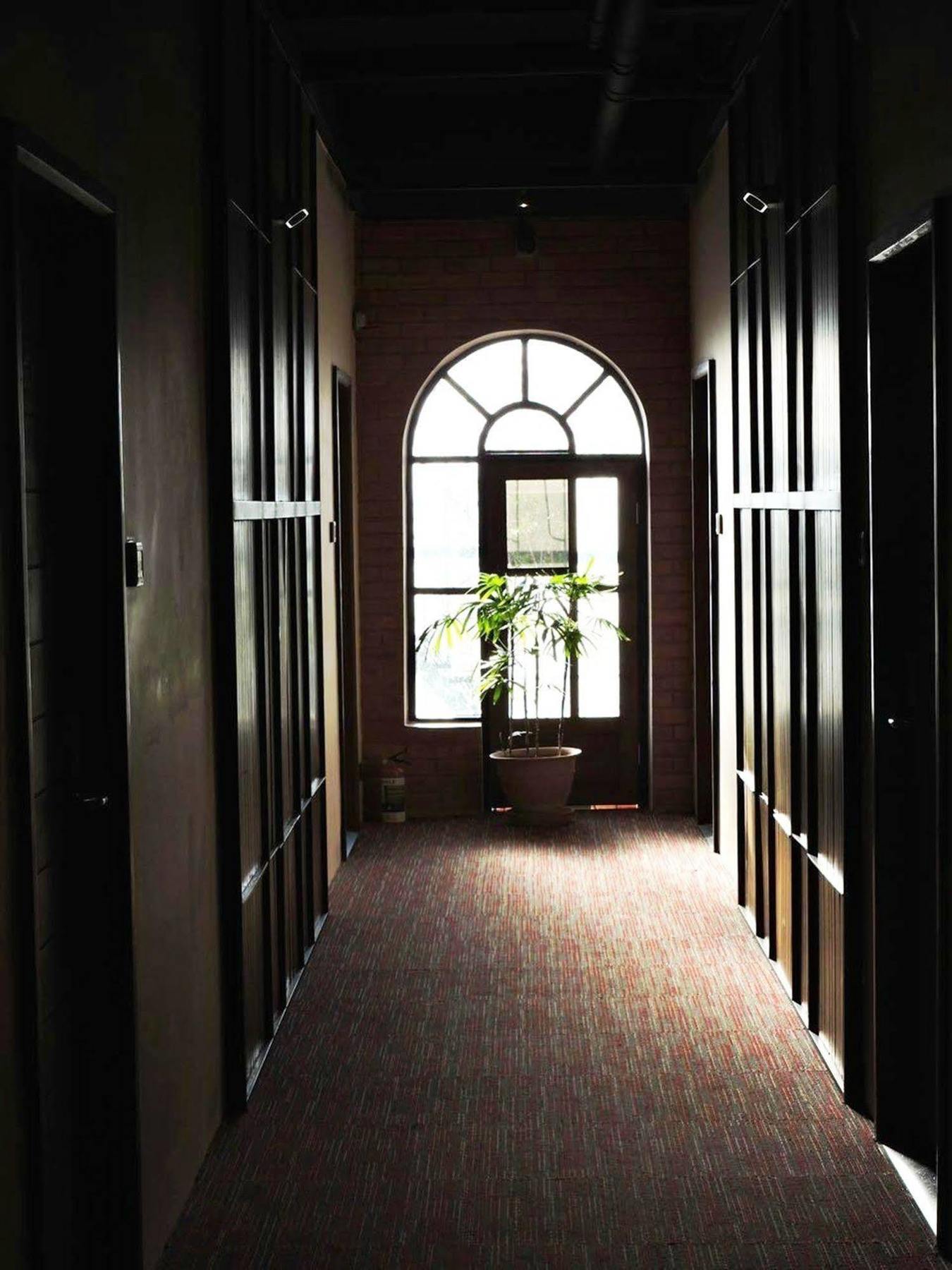 The Loft Hotel Downtown Янгон Екстер'єр фото